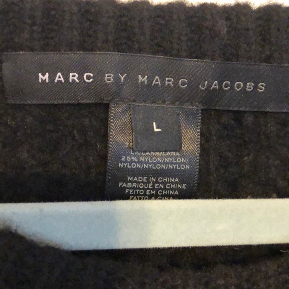 Marc Jacobs sweater - Picture 2 of 5